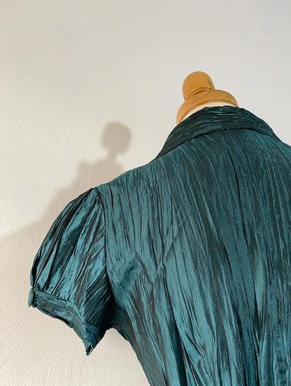 Iridescent green top