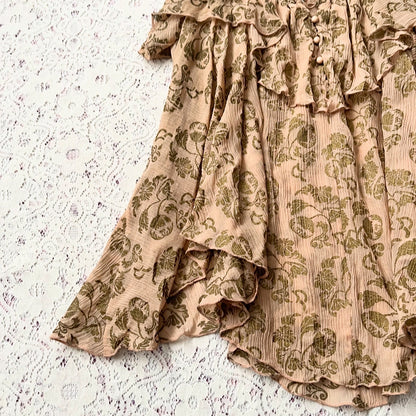 Adorable coquette top