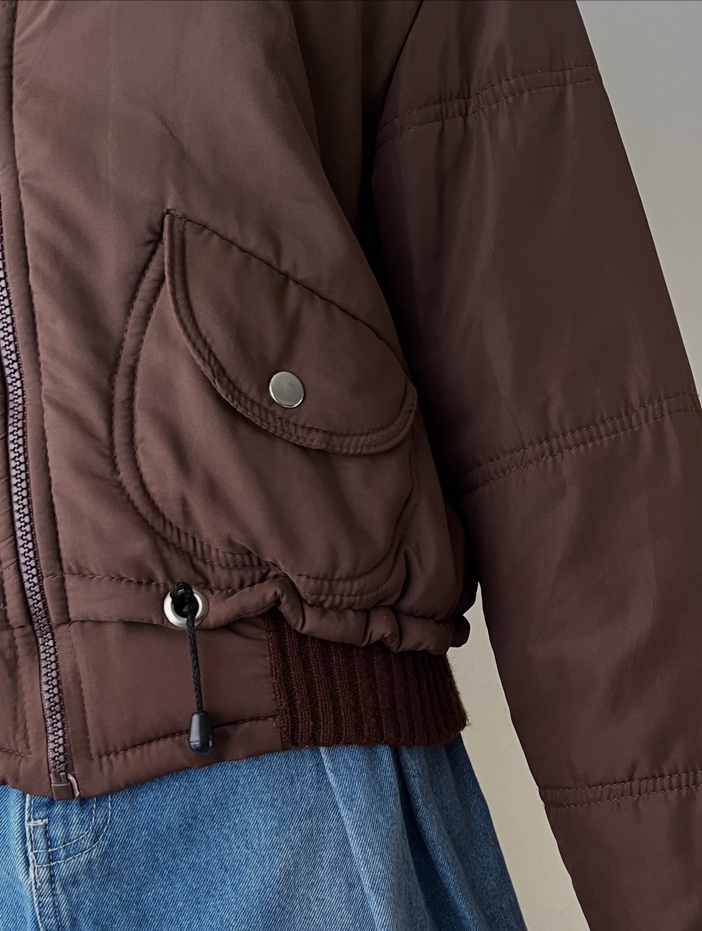 Padded jacket with removable hood