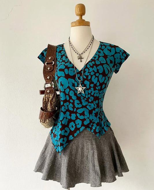 Animal print top 🦢