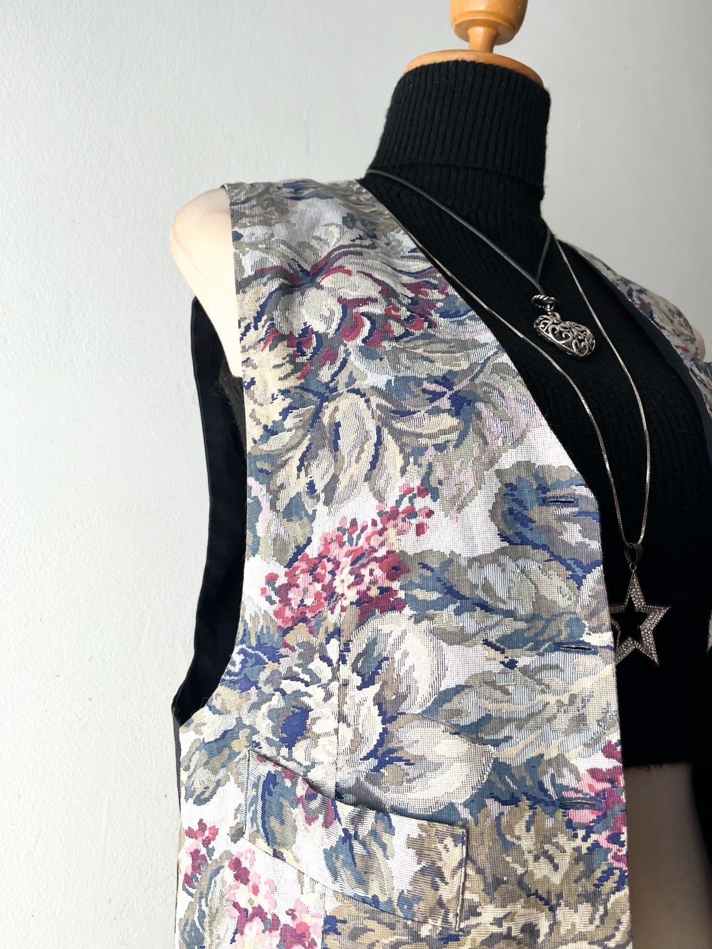 Floral vest