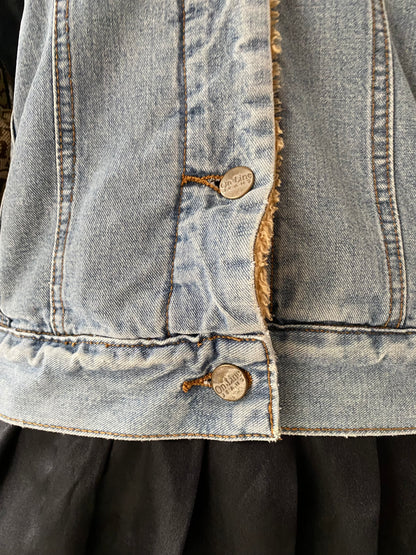 Jean jacket with warm lining