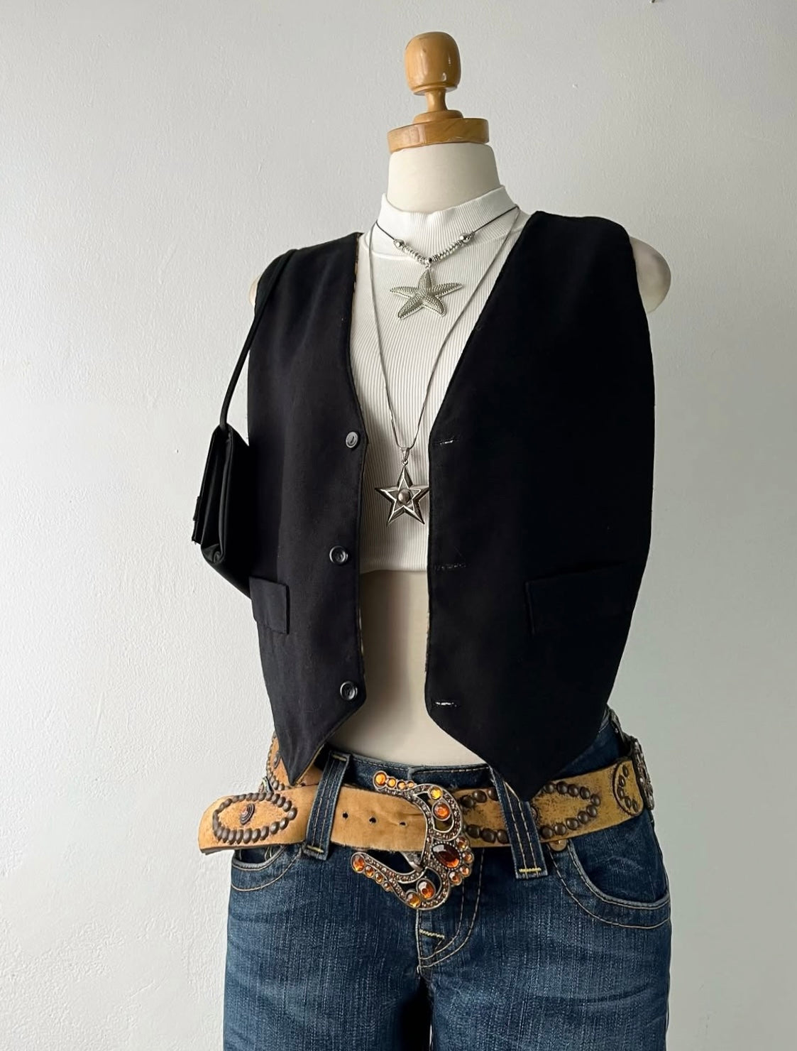 Reversible vest(cheetah print vest - black vest)