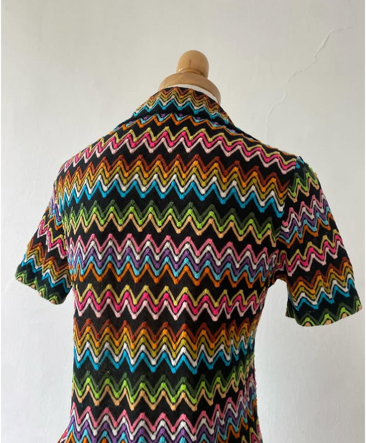 Woven thread shirt