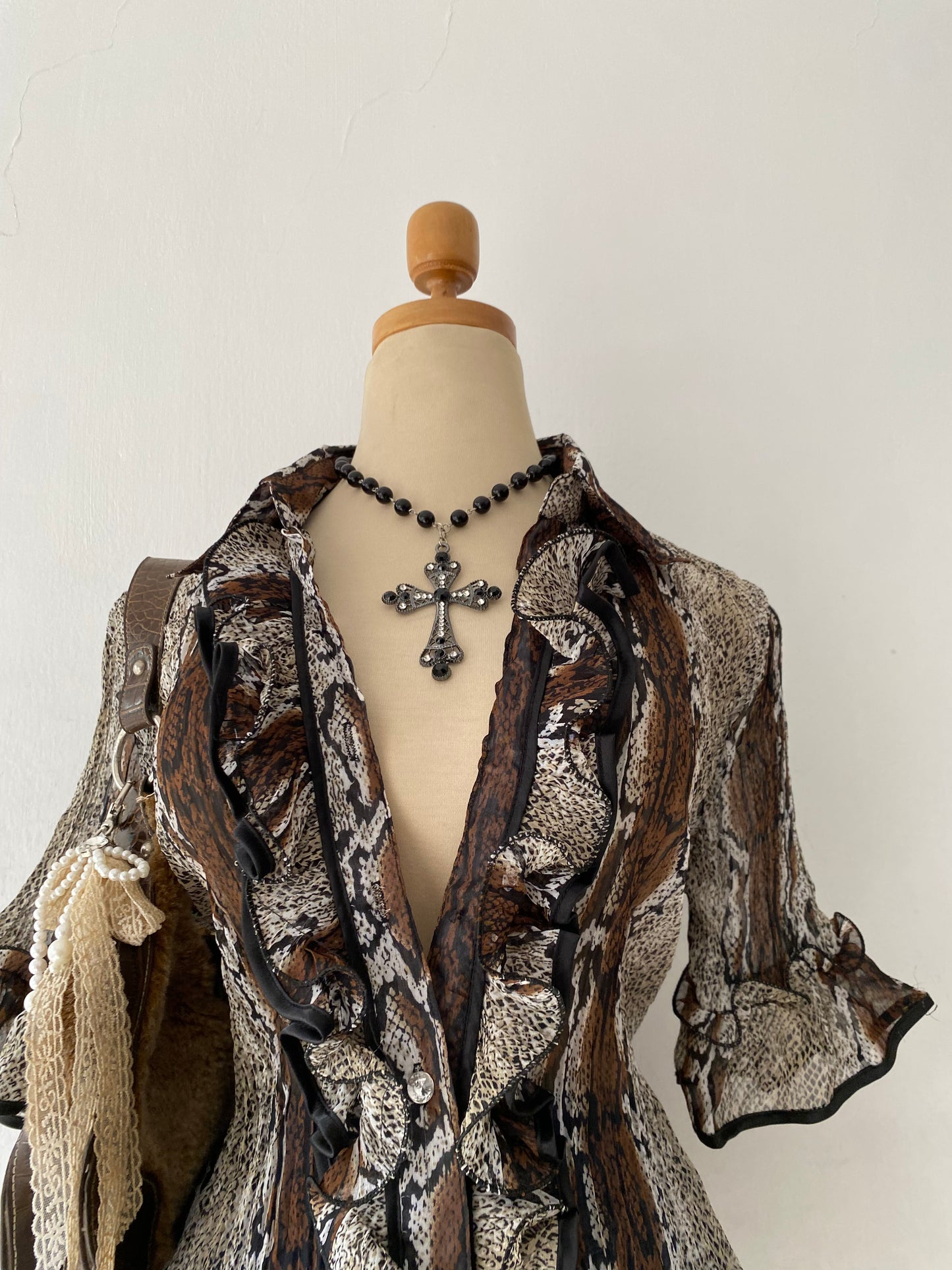 Phyton print blouse