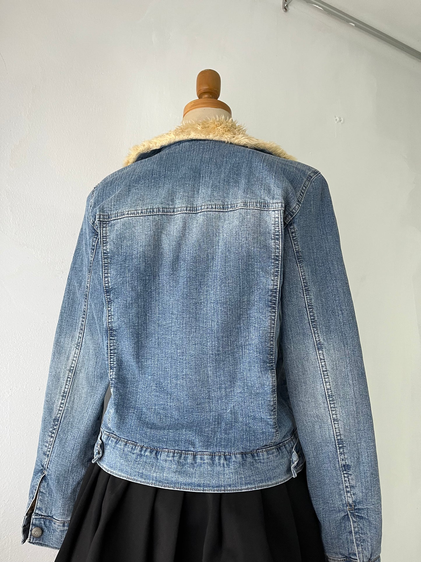 Denim jacket with warm sherpa lining