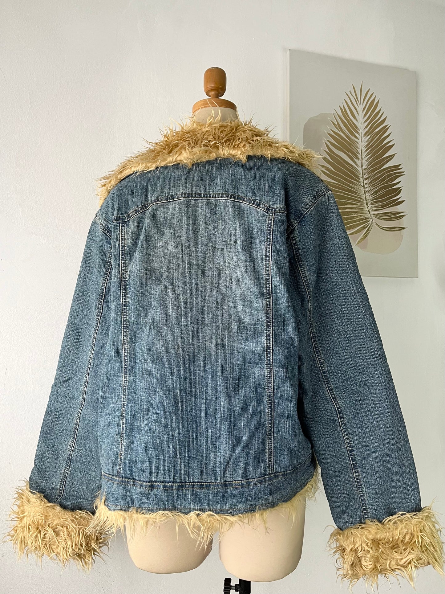 Oversized denim jacket with quilted lining