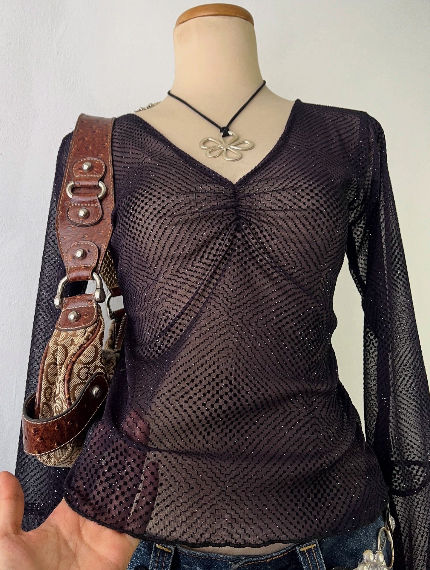 Mesh top with flared sleeves