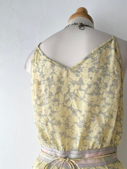 Coquette crossover top