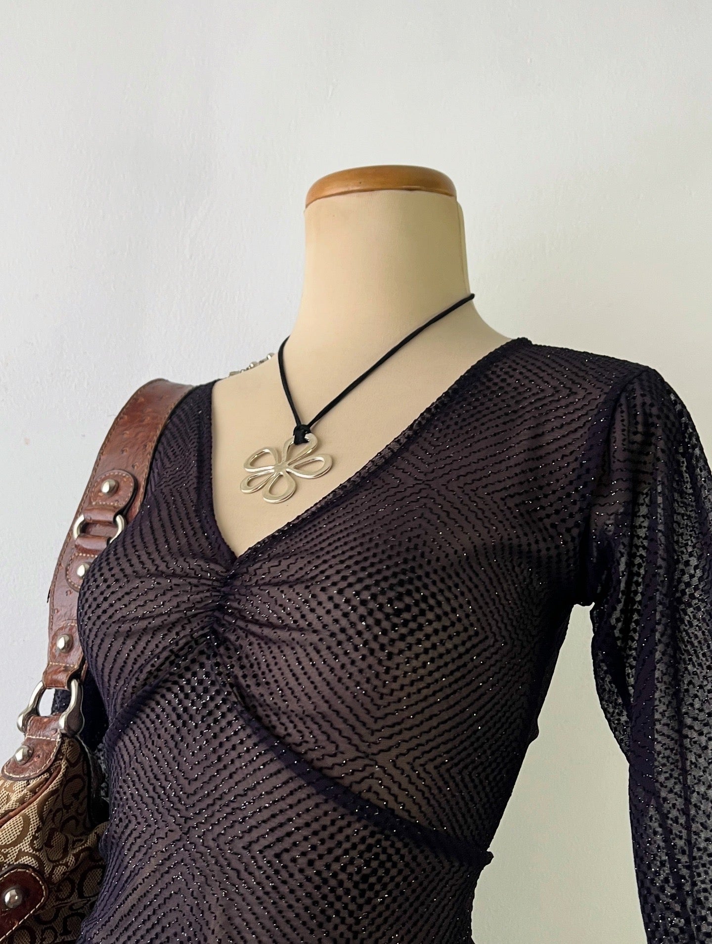 Mesh top with flared sleeves