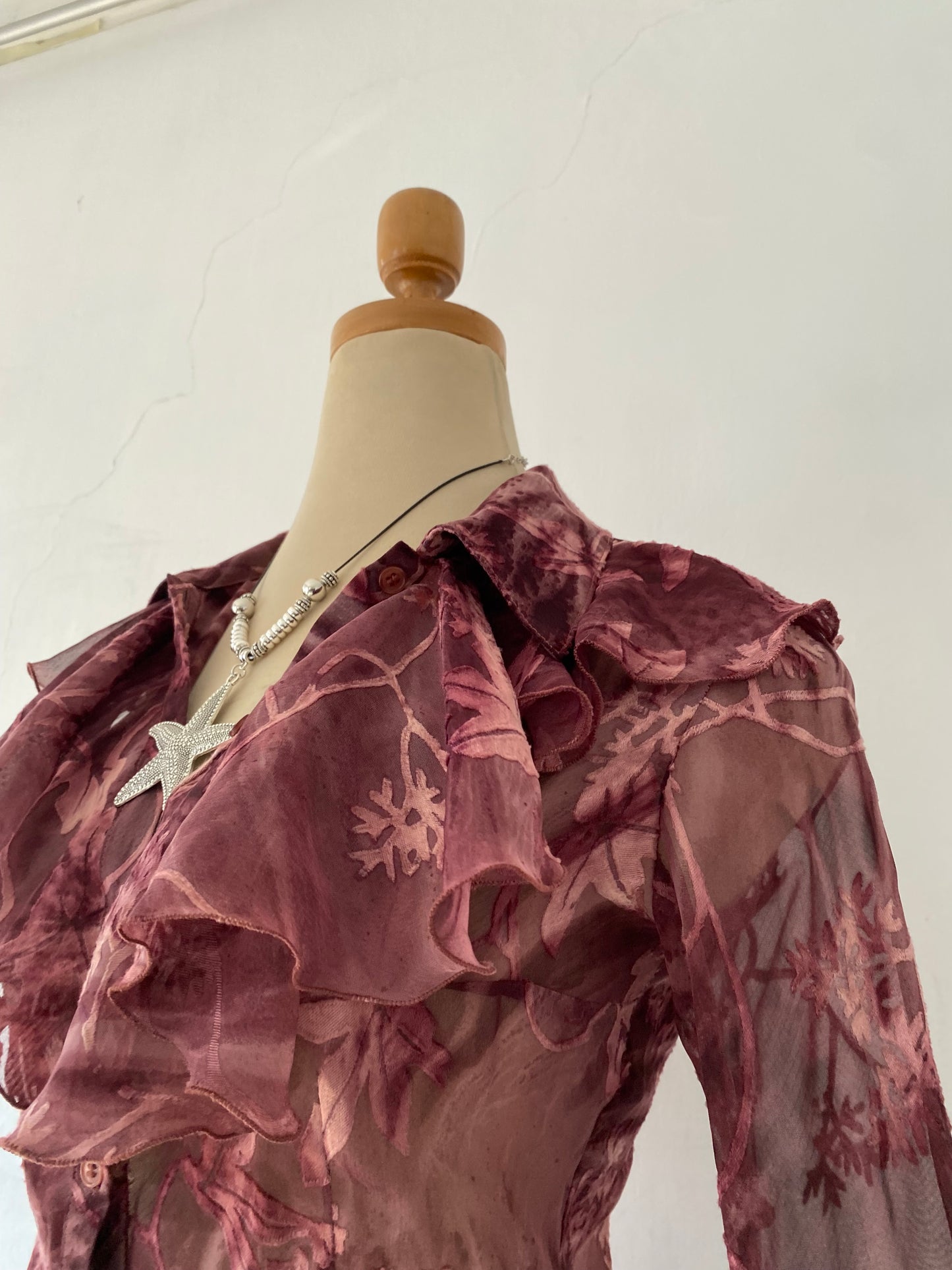 Bell-sleeved blouse