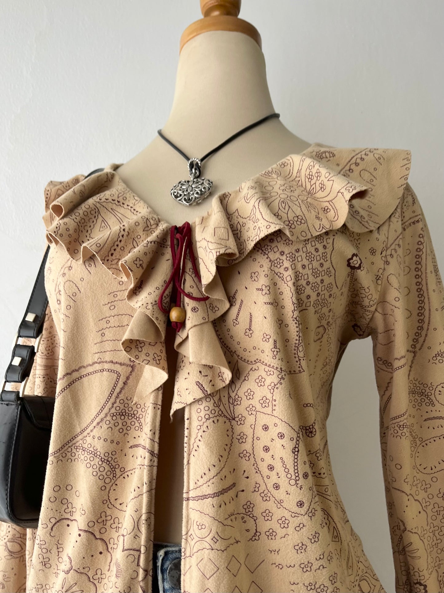 Adorable coquette cardigan