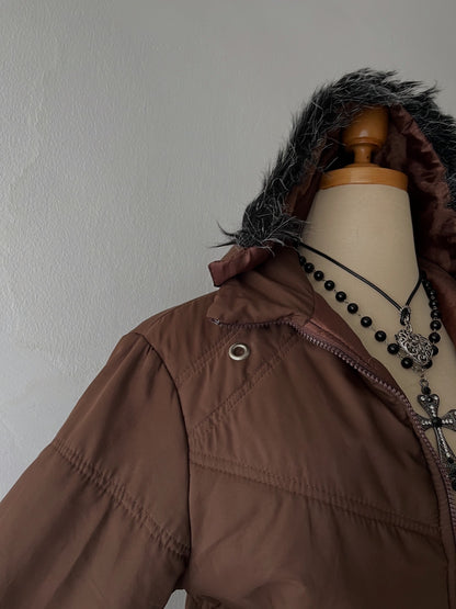 Padded jacket with removable hood