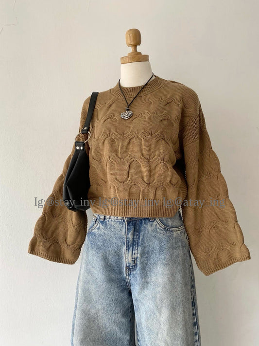 Wide-sleeved braided design sweater