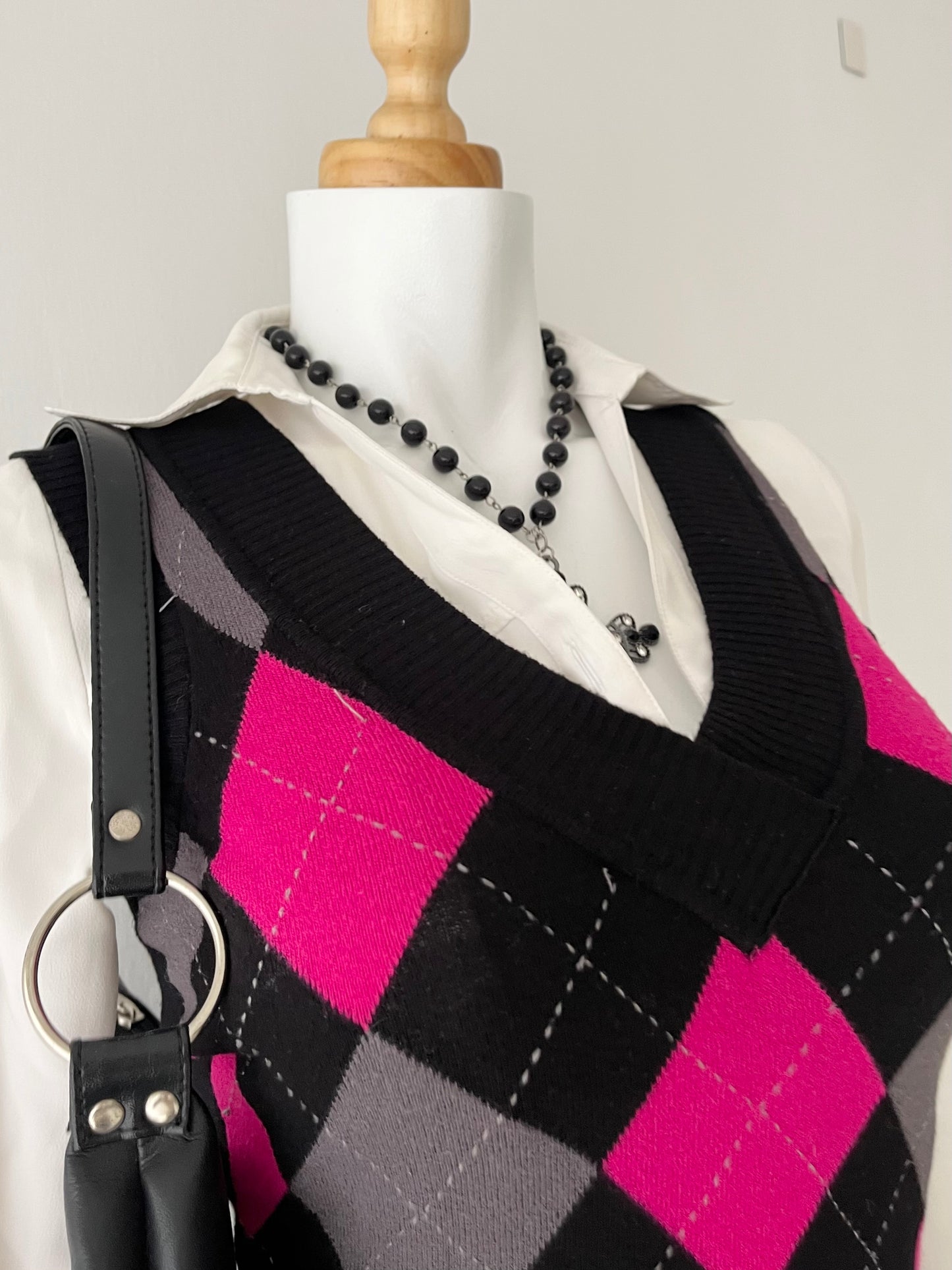 Knitted vest- size S