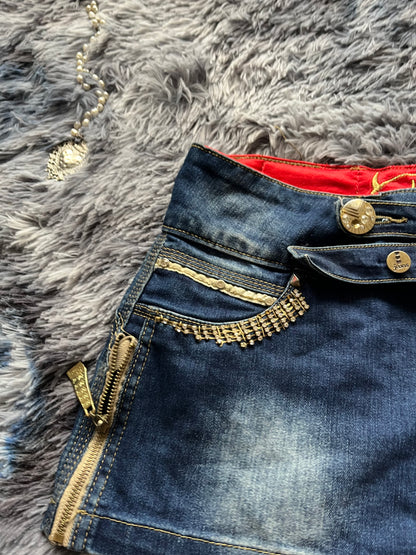 Y2k mini skirt jean~size M