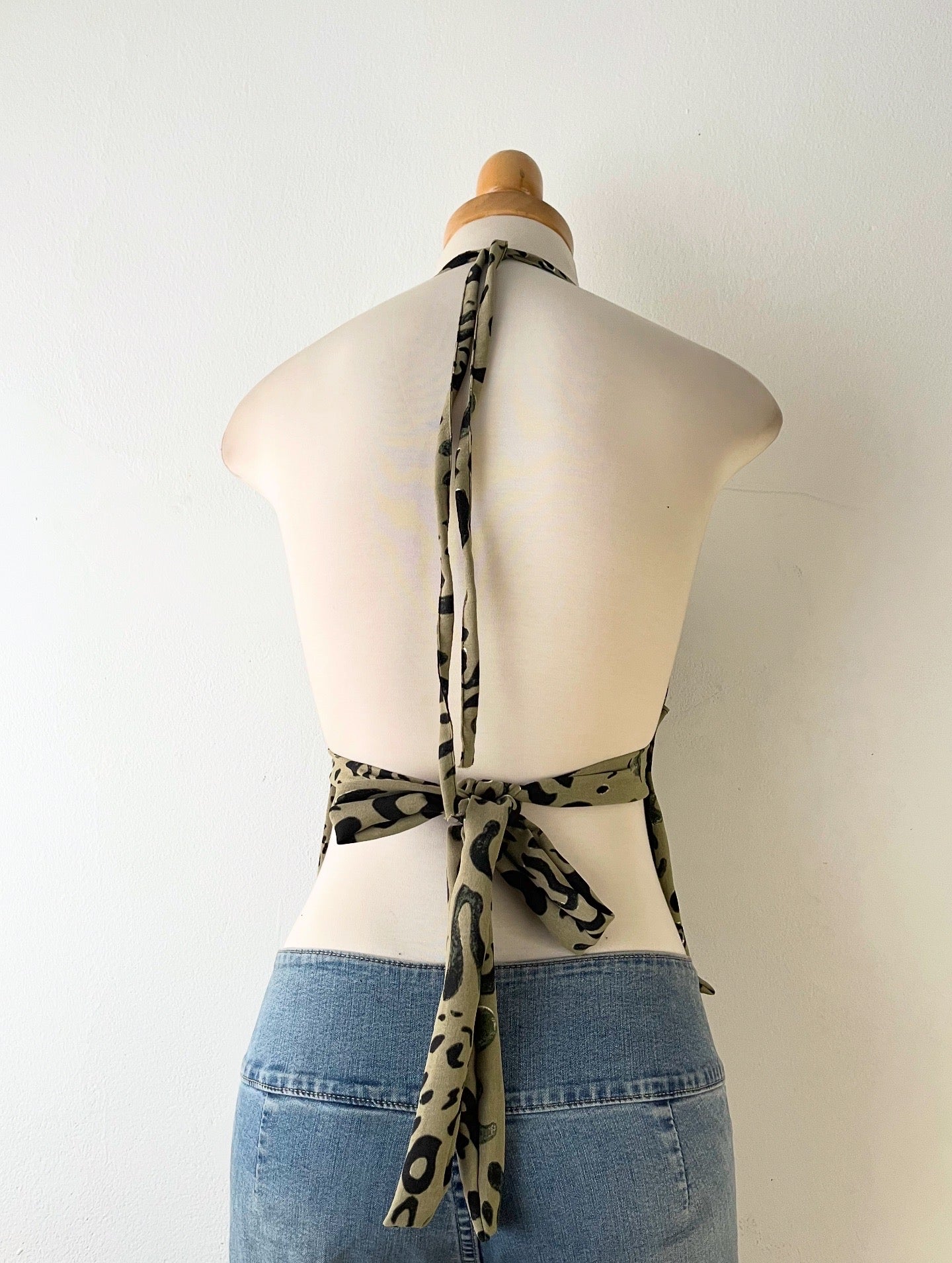 Animal print top + scarf