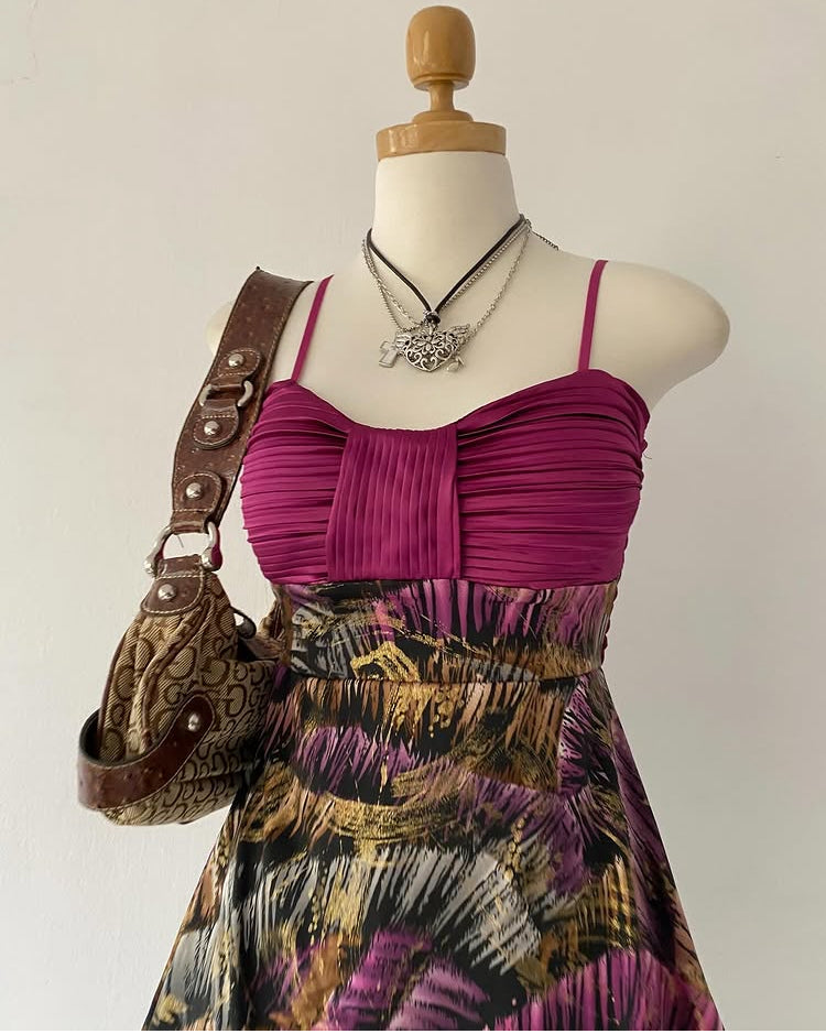 Fuchsia top with iridescent design