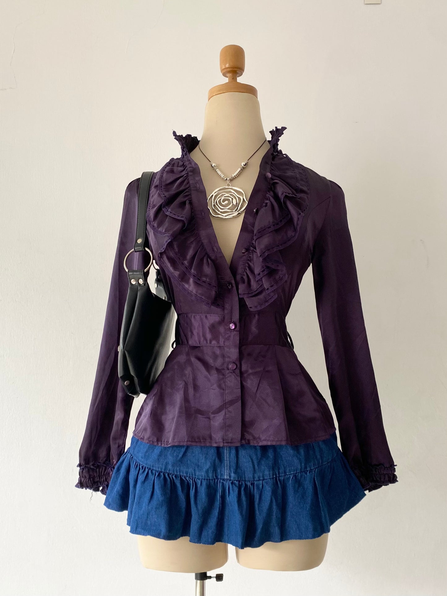 Coquette purple blouse