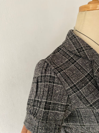 Adorable gray blazer