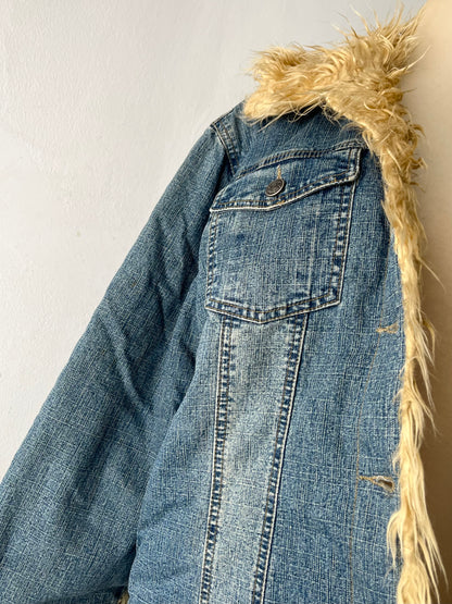 Oversized denim jacket with quilted lining
