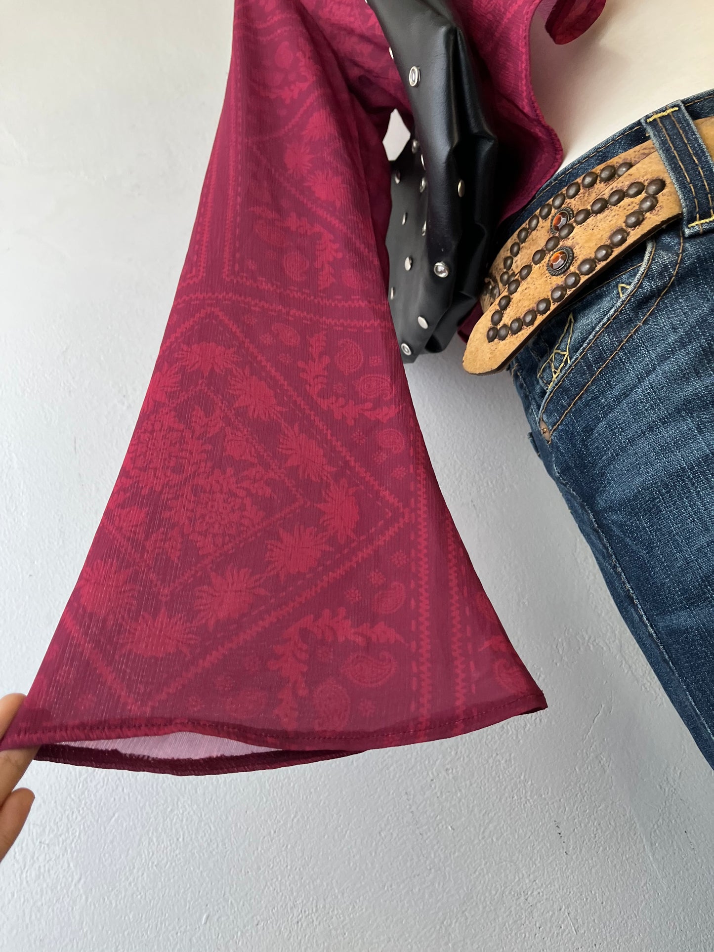 Boho chic blouse with bell sleeves