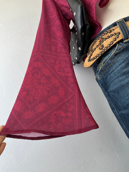 Boho chic blouse with bell sleeves