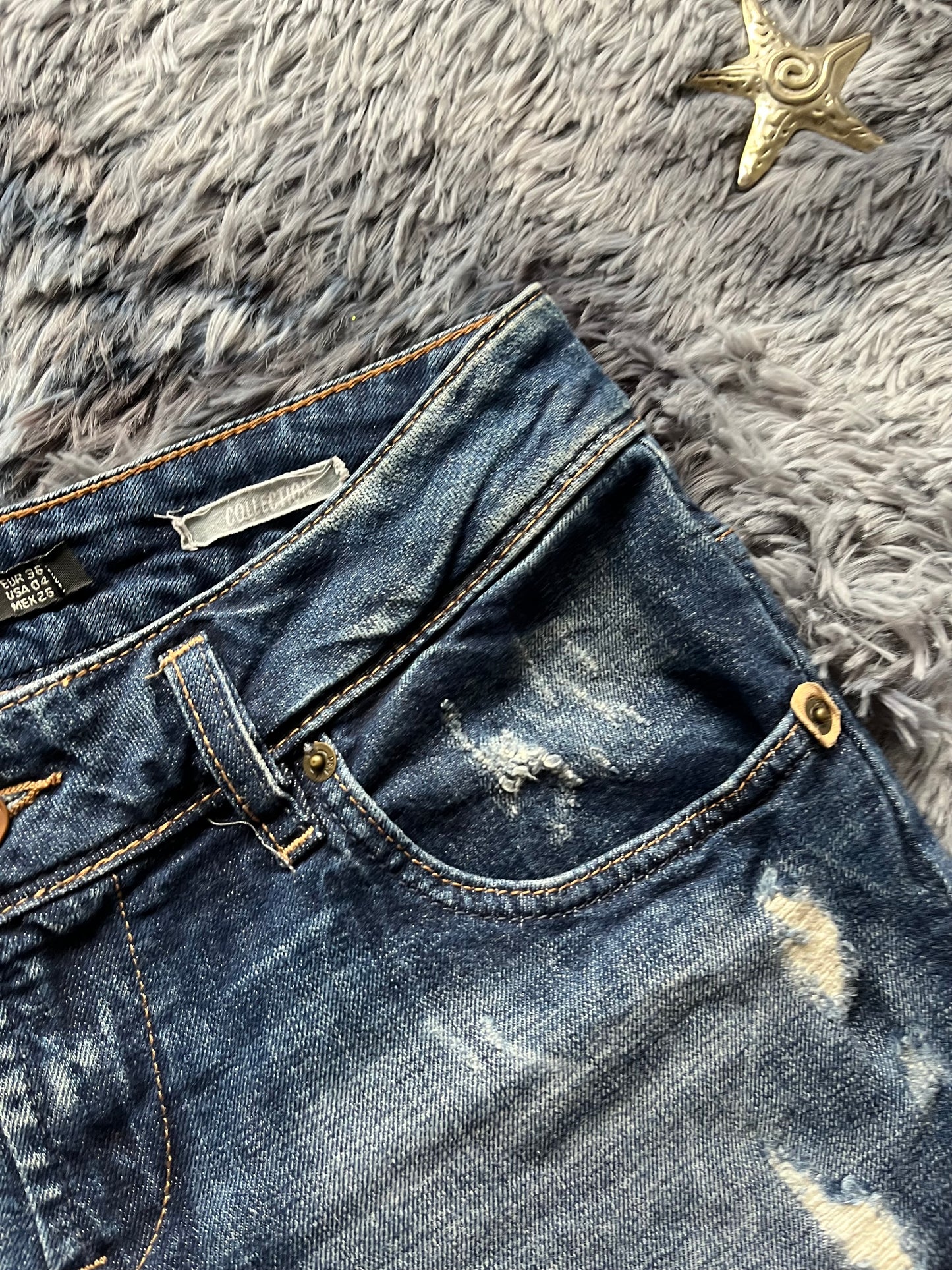 y2k mini shorts~ size S