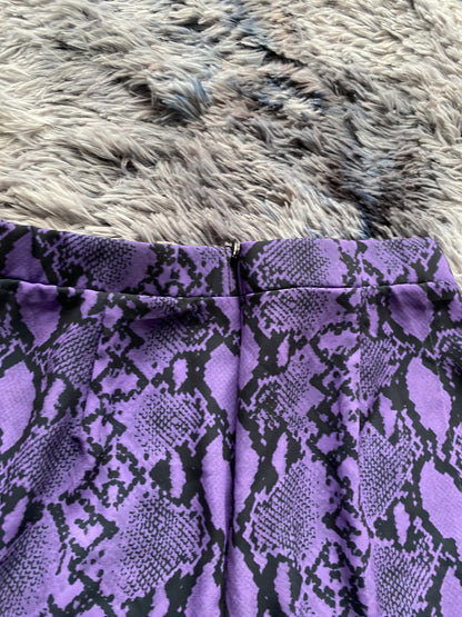 Animal print skirt~size M