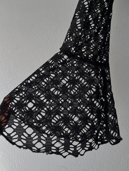 Bell-sleeved mesh top