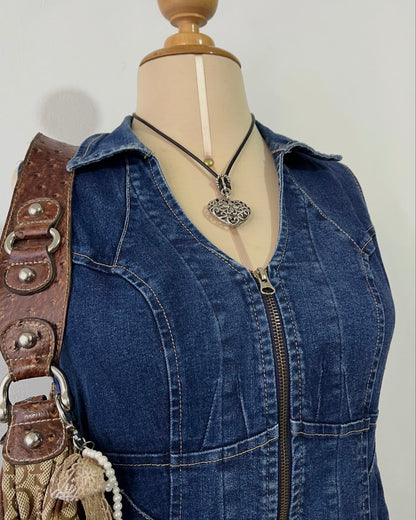 Vestido jean con cinturón