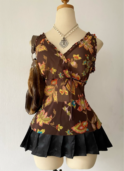 Adorable bohemian top with bow