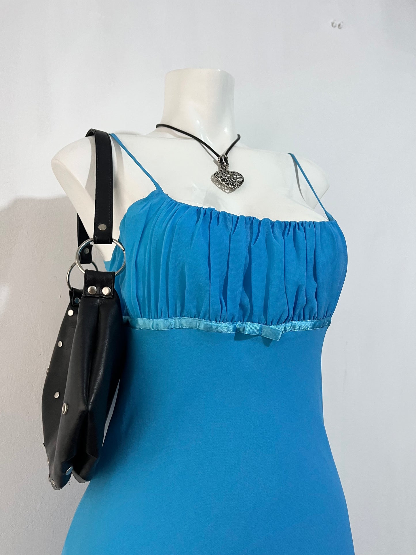 Light blue dress with bow-size M