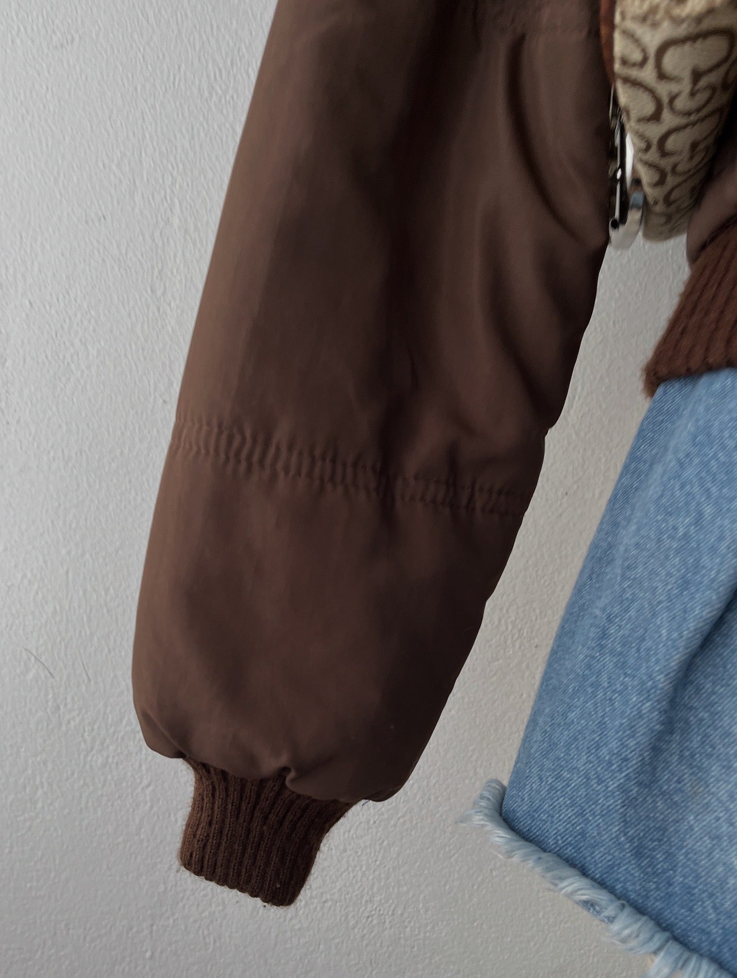 Padded jacket with removable hood