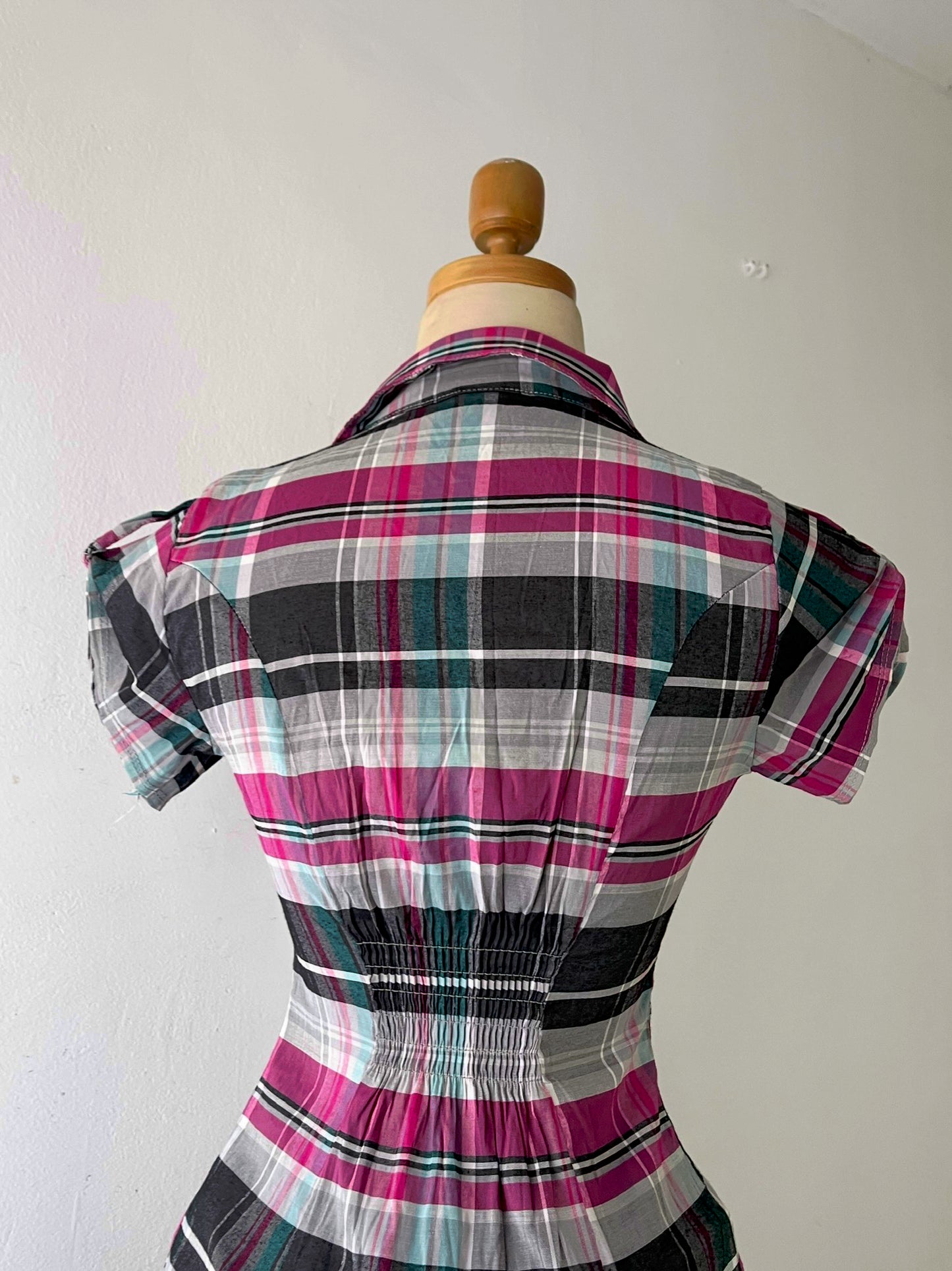 Plaid blouse with belt