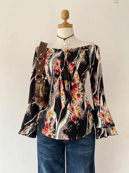 Long sleeves floral top