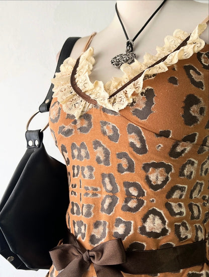 Coquette top animal print with bow