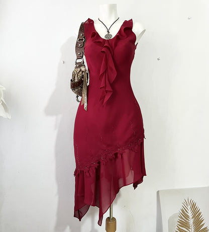 Burgundy assymetrical dress with floral embrodery