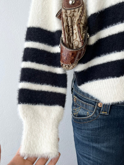 Oversized black and white sweater