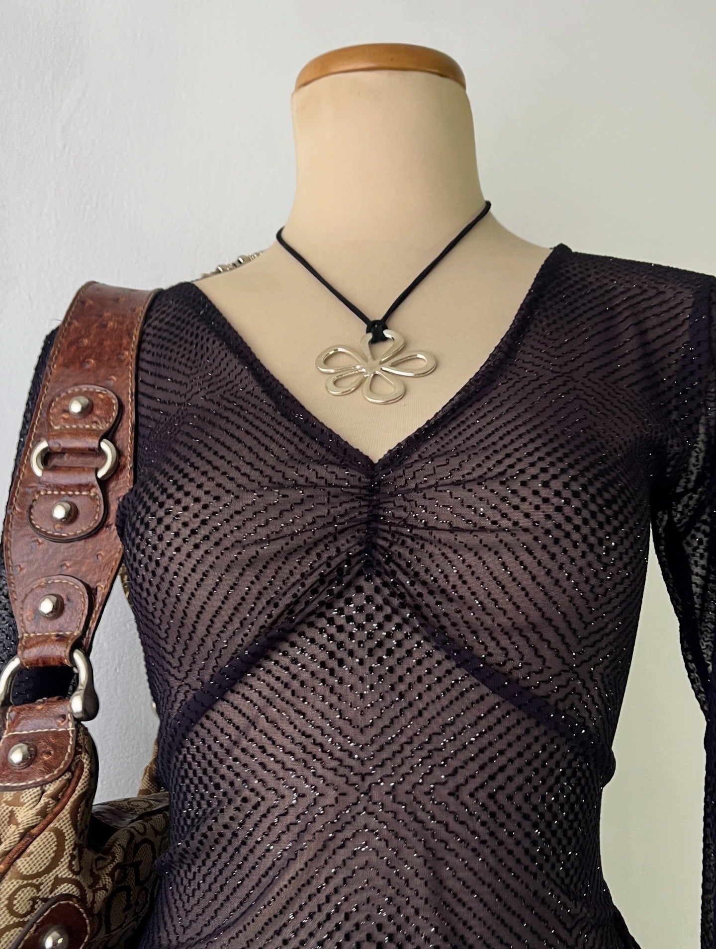 Mesh top with flared sleeves