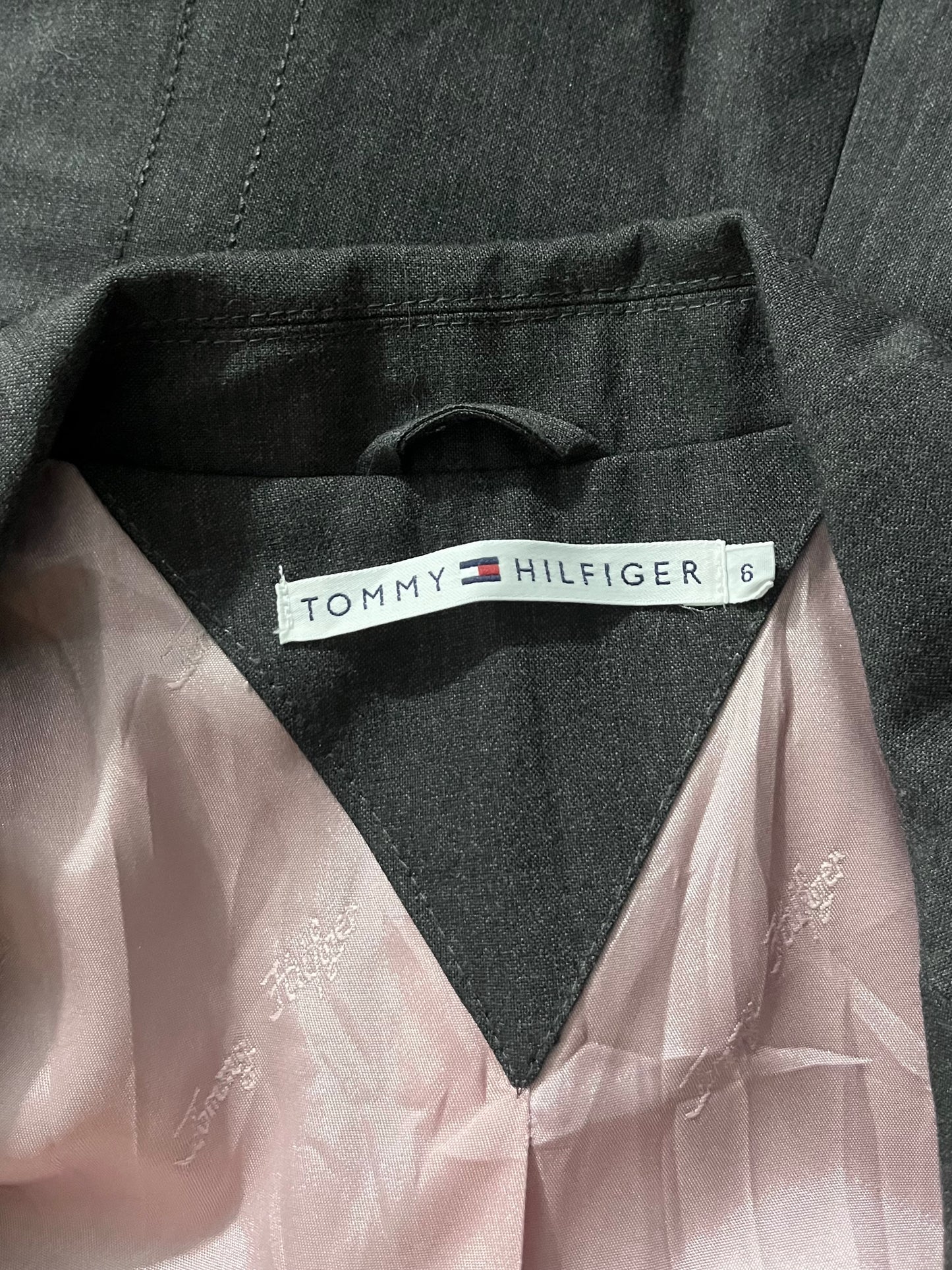 Tommy Hilfiger siren office blazer