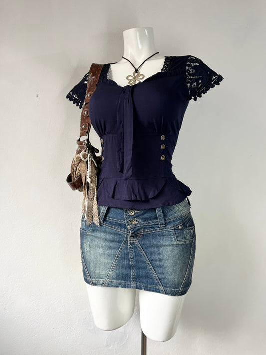 Coquette blue top with lace sleeves