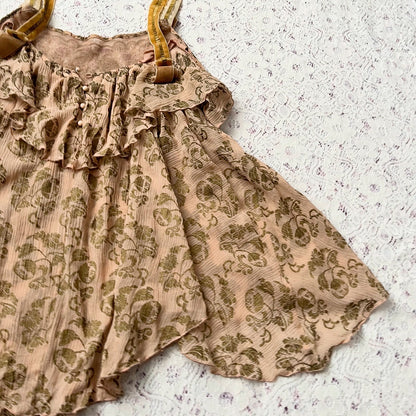 Adorable coquette top