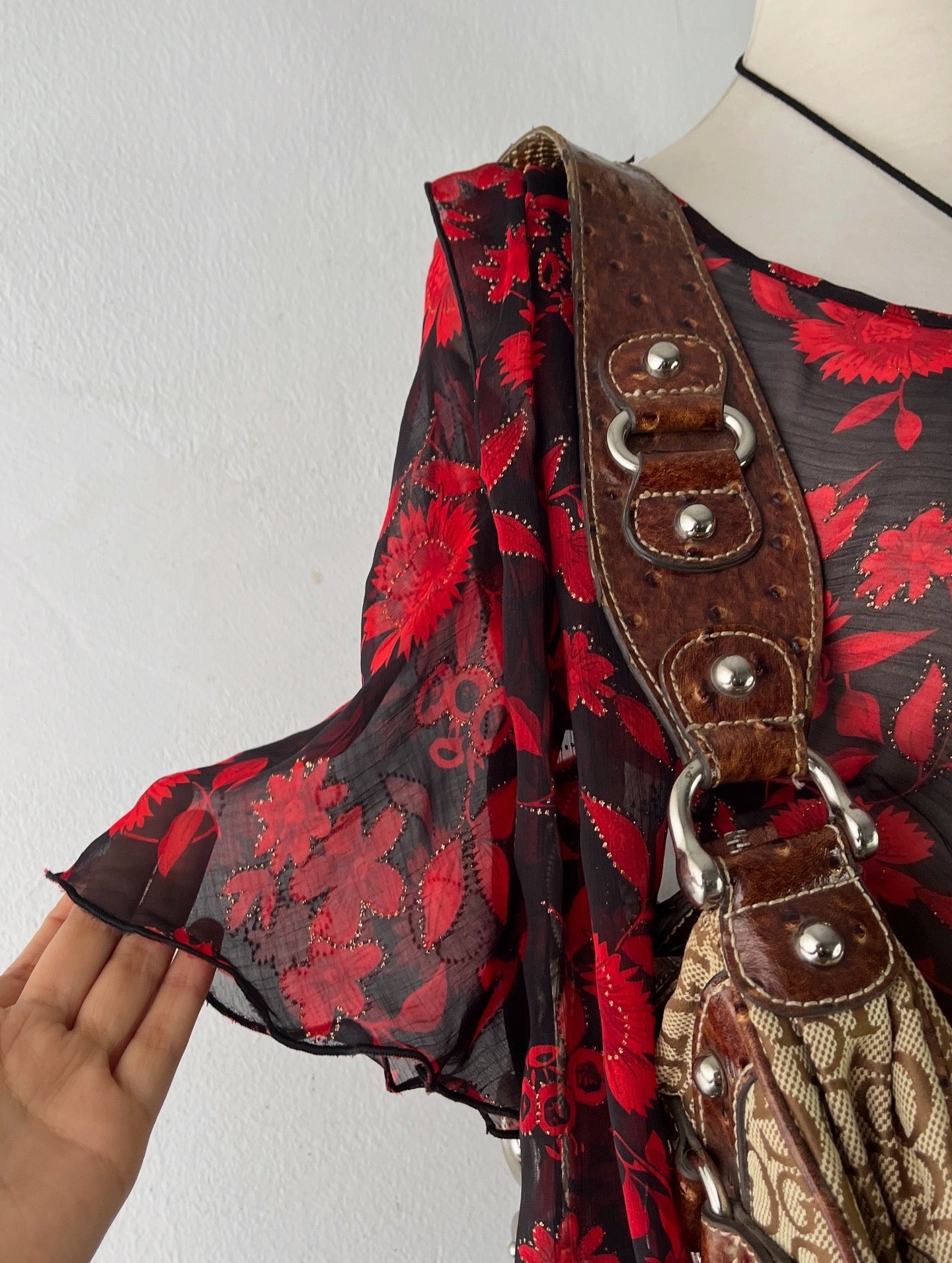 Floral blouse with hanging bows