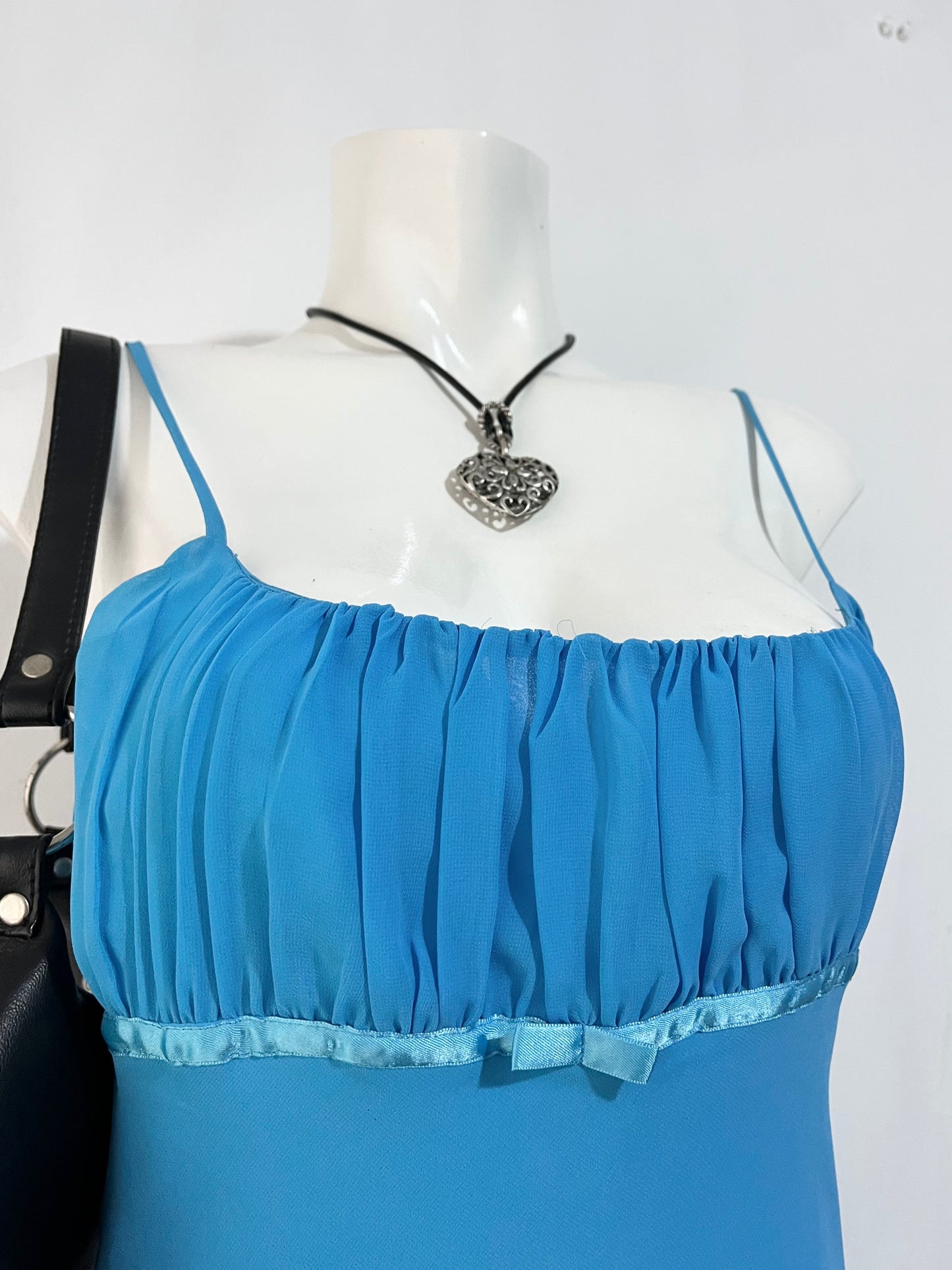 Light blue dress with bow-size M