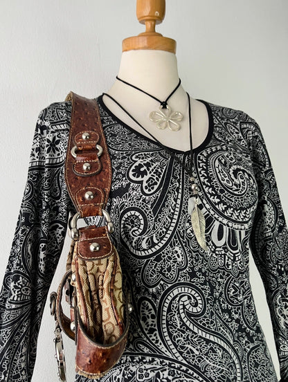 Boho chic flared sleeve top