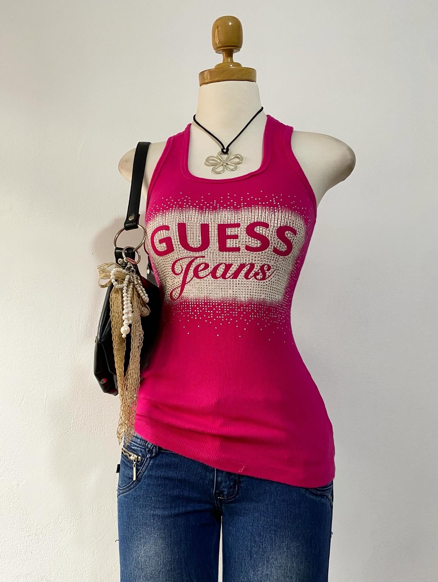Guess top