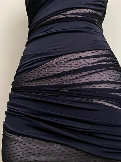 One-shoulder gothic dress