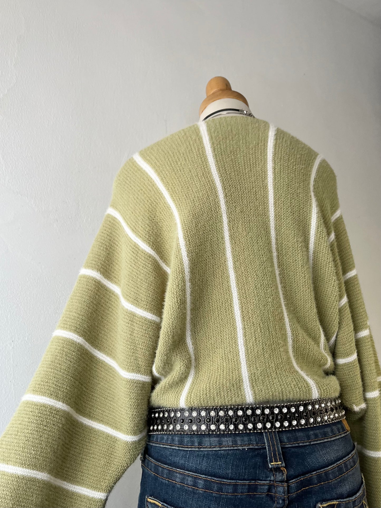 Oversized sweater with wide sleeves