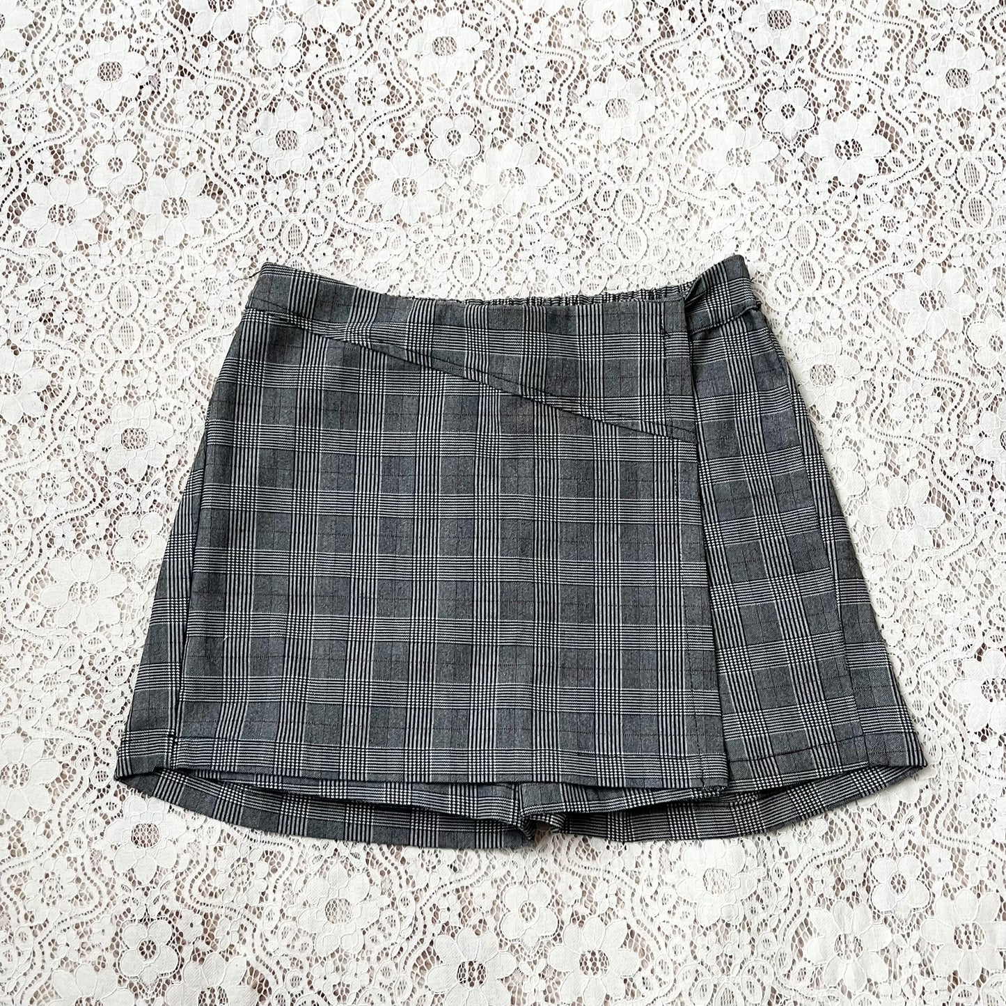 Checkered skort